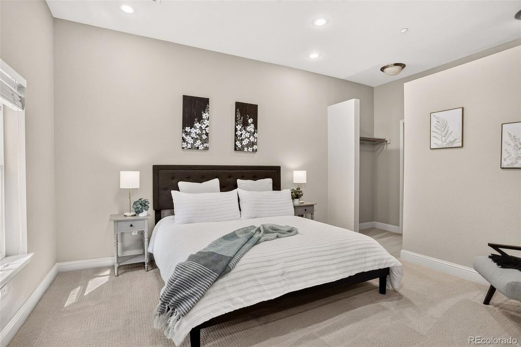 Image 14 of property listing at 5401 S Park Terrace Avenue 103C, Greenwood Village, CO 80111