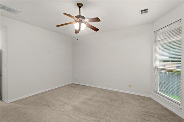 2304 Village View LOOP, Pflugerville, TX 78660