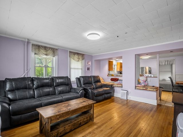 119 West St, Leominster, MA 01453