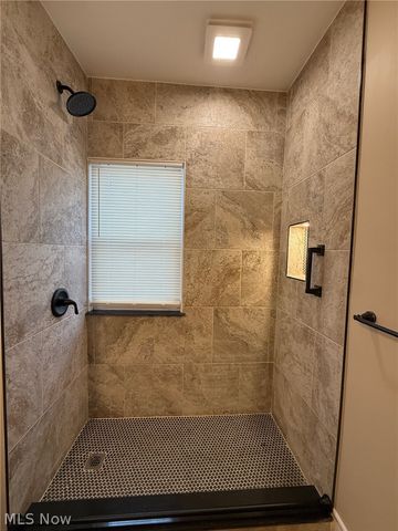 14208 Kingsford Avenue, Cleveland, OH 44128