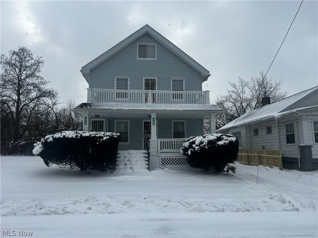 14208 Kingsford Avenue, Cleveland, OH 44128