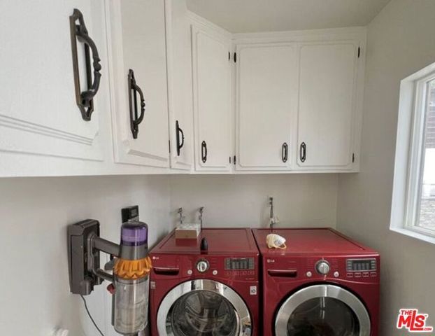 3317 Burritt Way, La Crescenta, CA 91214