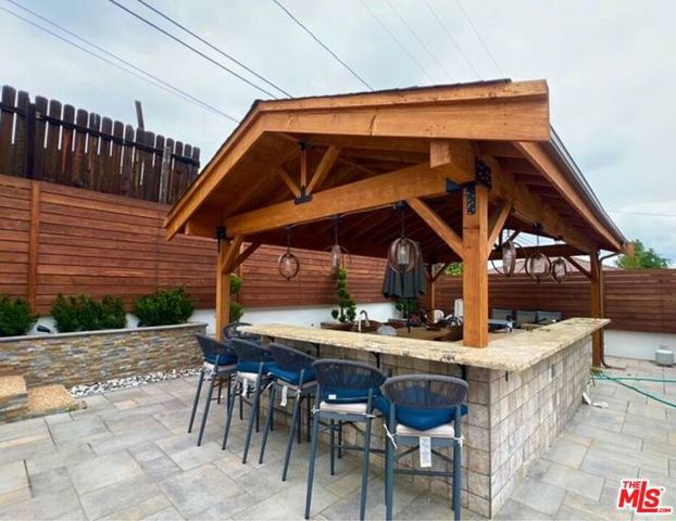 3317 Burritt Way, La Crescenta, CA 91214