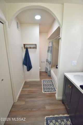 1348 W Placita Oro, Tucson, AZ 85745