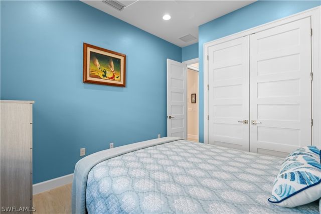 8781 Yucatan CT, Naples, FL 34112