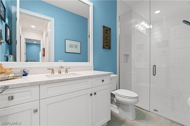 8781 Yucatan CT, Naples, FL 34112