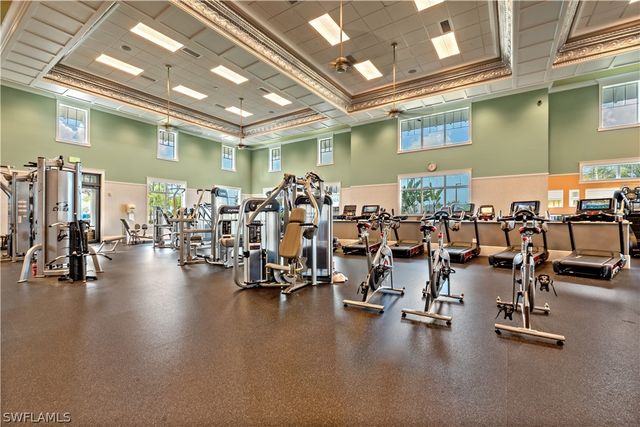 8781 Yucatan CT, Naples, FL 34112