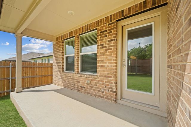 158 Jayden DR, Kyle, TX 78640