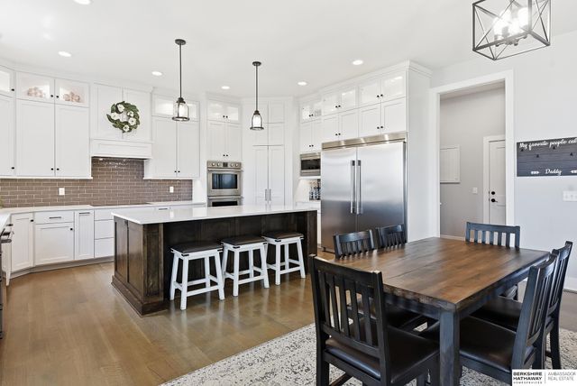21519 Grover Street, Elkhorn, NE 68022