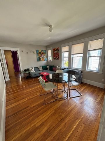 44 Waterhouse St 2, Somerville, MA 02144