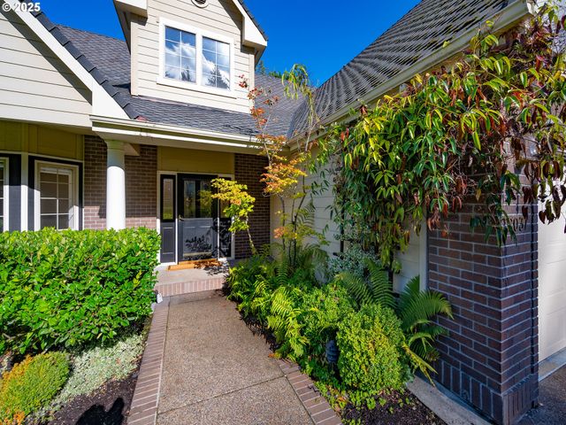 2037 MORNING VIEW Dr, Eugene, OR 97405