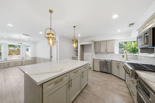 17831 Shadow Valley Drive, Spring, TX 77379