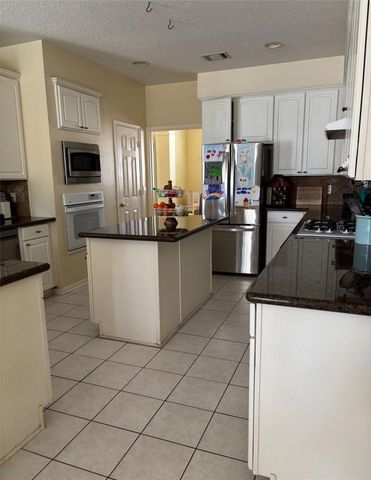 7022 Harvest Glen Drive, Humble, TX 77346