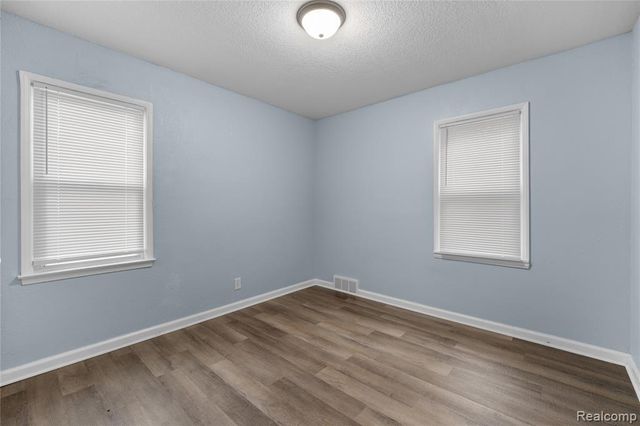 8342 Roselawn Street, Detroit, MI 48204