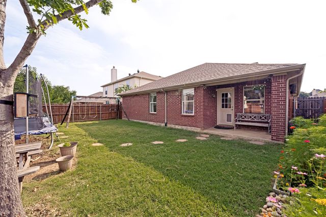 2821 Watercress Drive, Little Elm, TX 75068