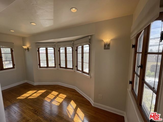 4761 W 12th Street, Los Angeles, CA 90019