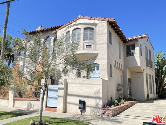 4761 W 12th Street, Los Angeles, CA 90019