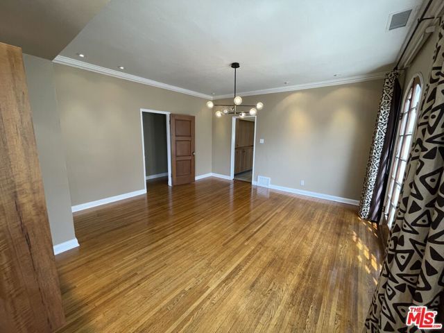 4761 W 12th Street, Los Angeles, CA 90019