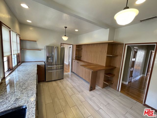 4761 W 12th Street, Los Angeles, CA 90019