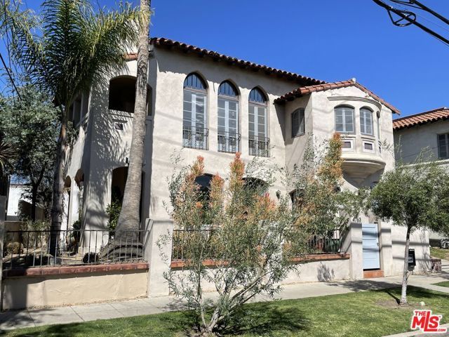 4761 W 12th Street, Los Angeles, CA 90019