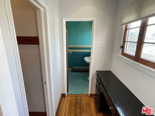 4761 W 12th Street, Los Angeles, CA 90019