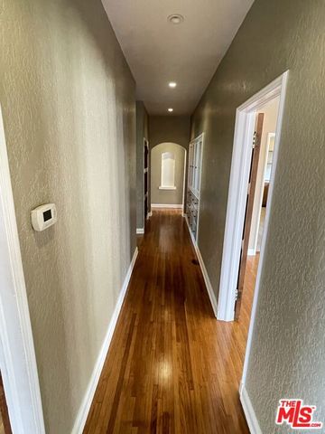 4761 W 12th Street, Los Angeles, CA 90019