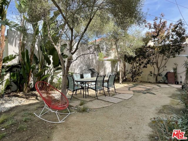 4761 W 12th Street, Los Angeles, CA 90019