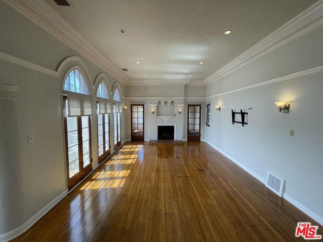 4761 W 12th Street, Los Angeles, CA 90019