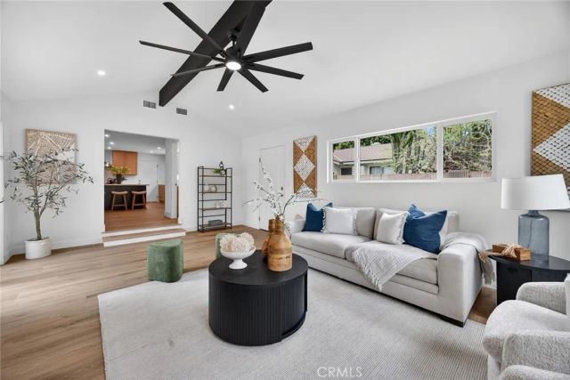 2207 Melody, Fullerton, CA 92831