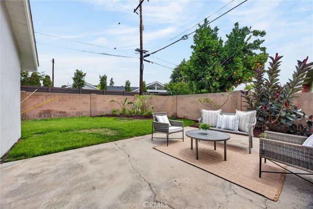 2207 Melody, Fullerton, CA 92831
