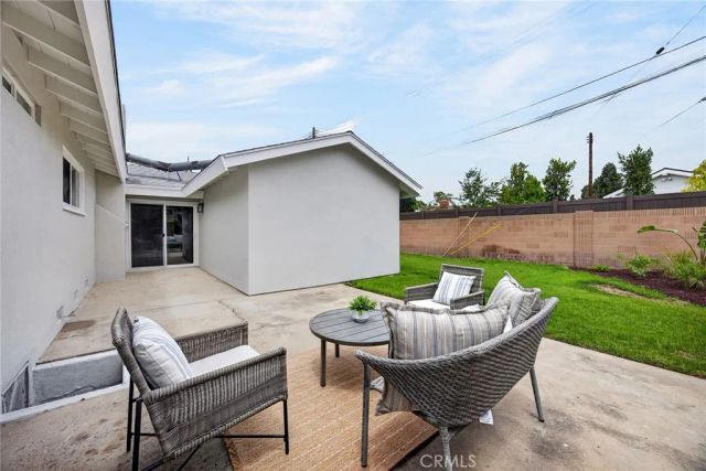 2207 Melody, Fullerton, CA 92831