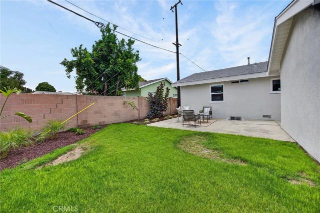 2207 Melody, Fullerton, CA 92831