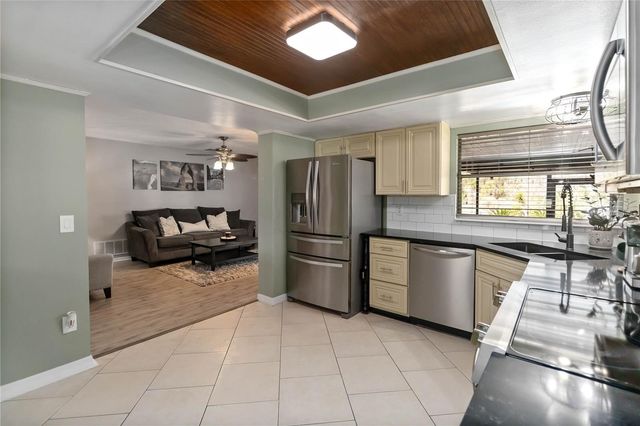 110 E WYNDHAM COURT, Longwood, FL 32779