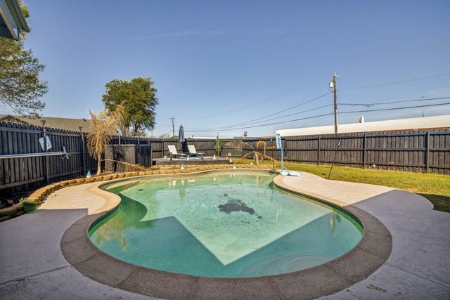 5301 Oceanport Drive, Garland, TX 75043