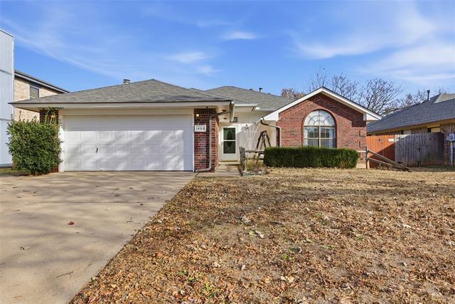 1409 Castlebay Street, Norman, OK 73071