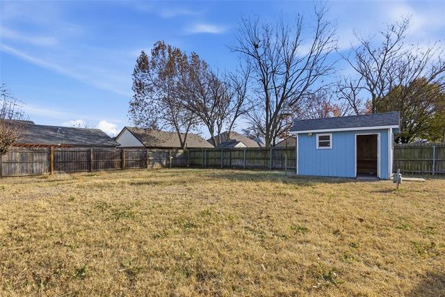 1409 Castlebay Street, Norman, OK 73071