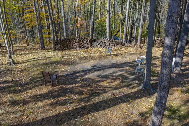 530 Midvale Mine Road SE, New Philadelphia, OH 44663