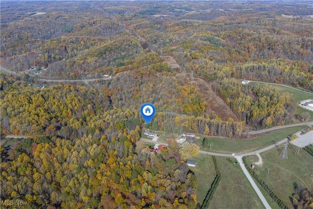 530 Midvale Mine Road SE, New Philadelphia, OH 44663