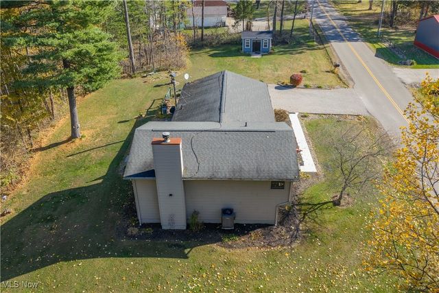 530 Midvale Mine Road SE, New Philadelphia, OH 44663