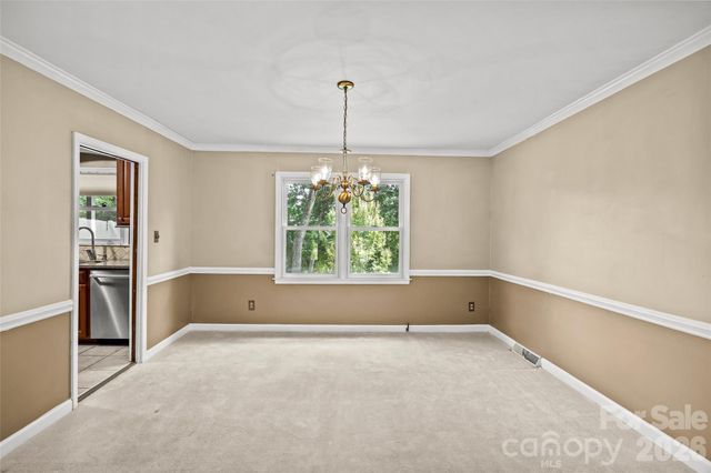7201 Hopeton Road, Charlotte, NC 28210