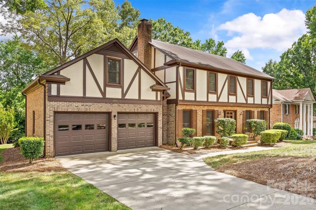 7201 Hopeton Road, Charlotte, NC 28210