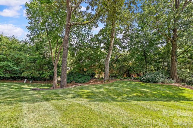 7201 Hopeton Road, Charlotte, NC 28210
