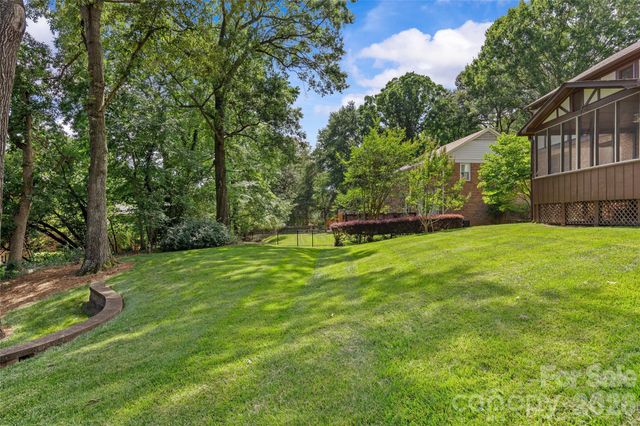 7201 Hopeton Road, Charlotte, NC 28210