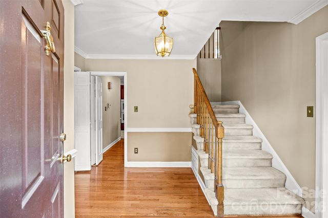 7201 Hopeton Road, Charlotte, NC 28210