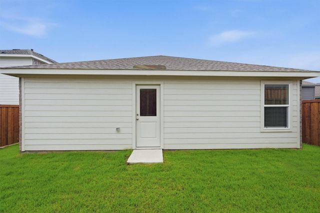 1524 Prince Road, Howe, TX 75459