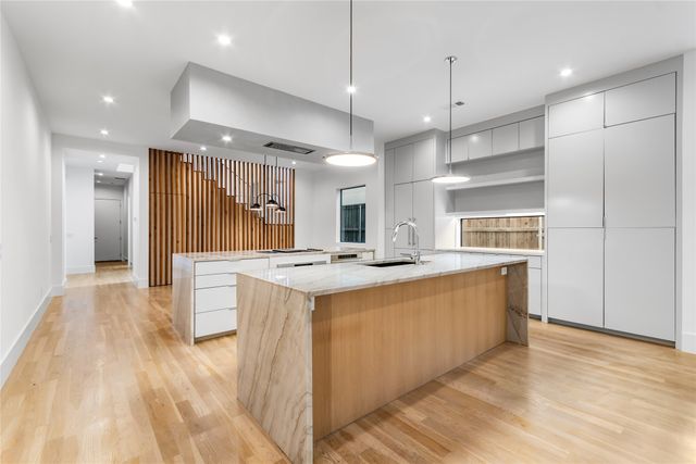5413 Melrose Avenue, Dallas, TX 75206