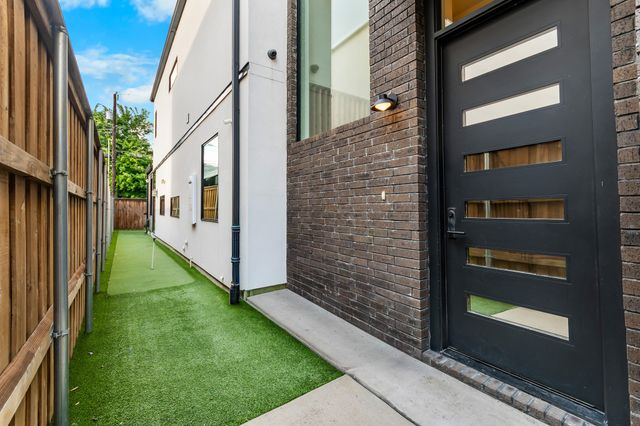 5413 Melrose Avenue, Dallas, TX 75206