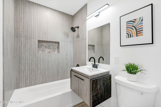 443 Harnell Avenue, Oakhurst, NJ 07755