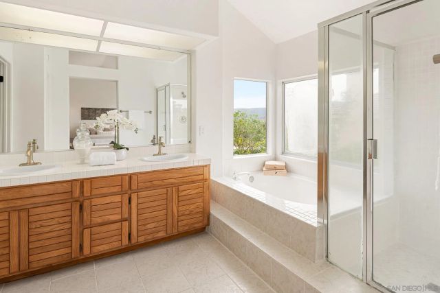 14294 Breezeway Pl, San Diego, CA 92128