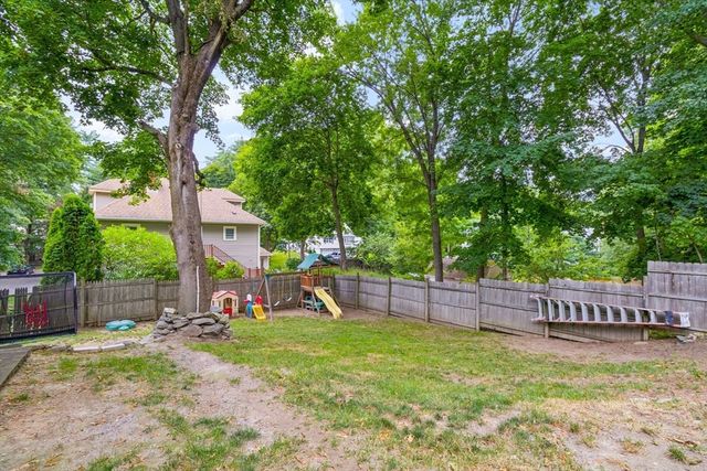 17 Palmieri Drive, Hudson, MA 01749